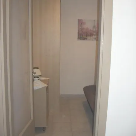 Quiet Sykies Center Appartement