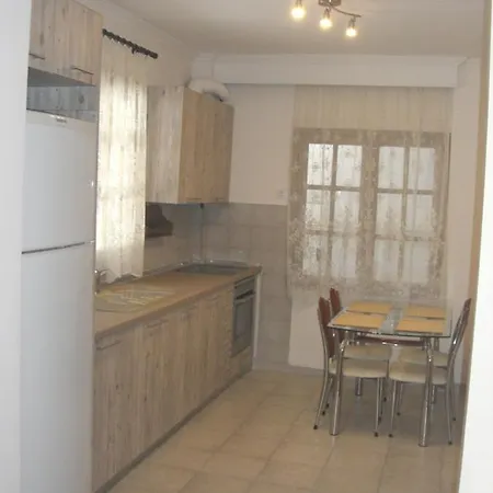 Quiet Sykies Center Thessaloniki